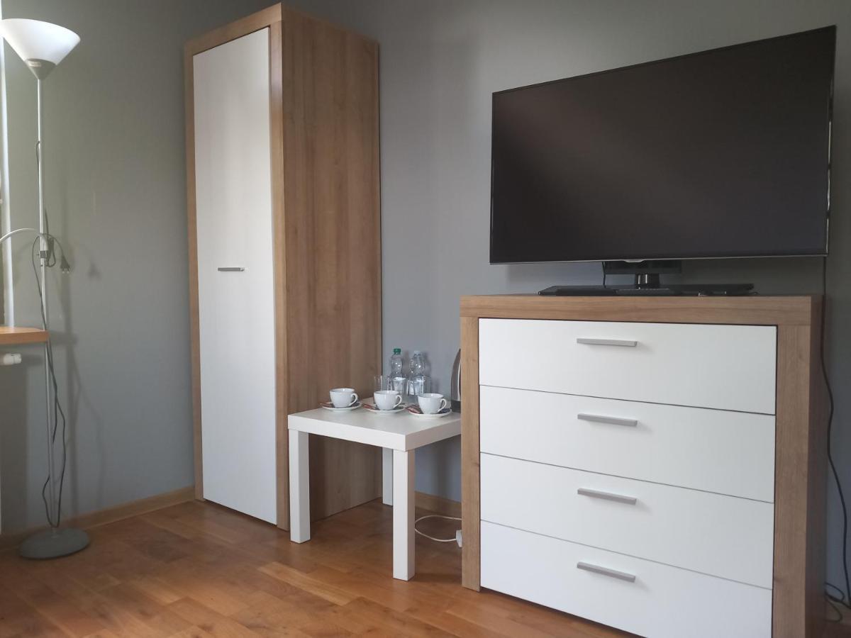 Dobry Klimat Hotel Uniejow Kültér fotó