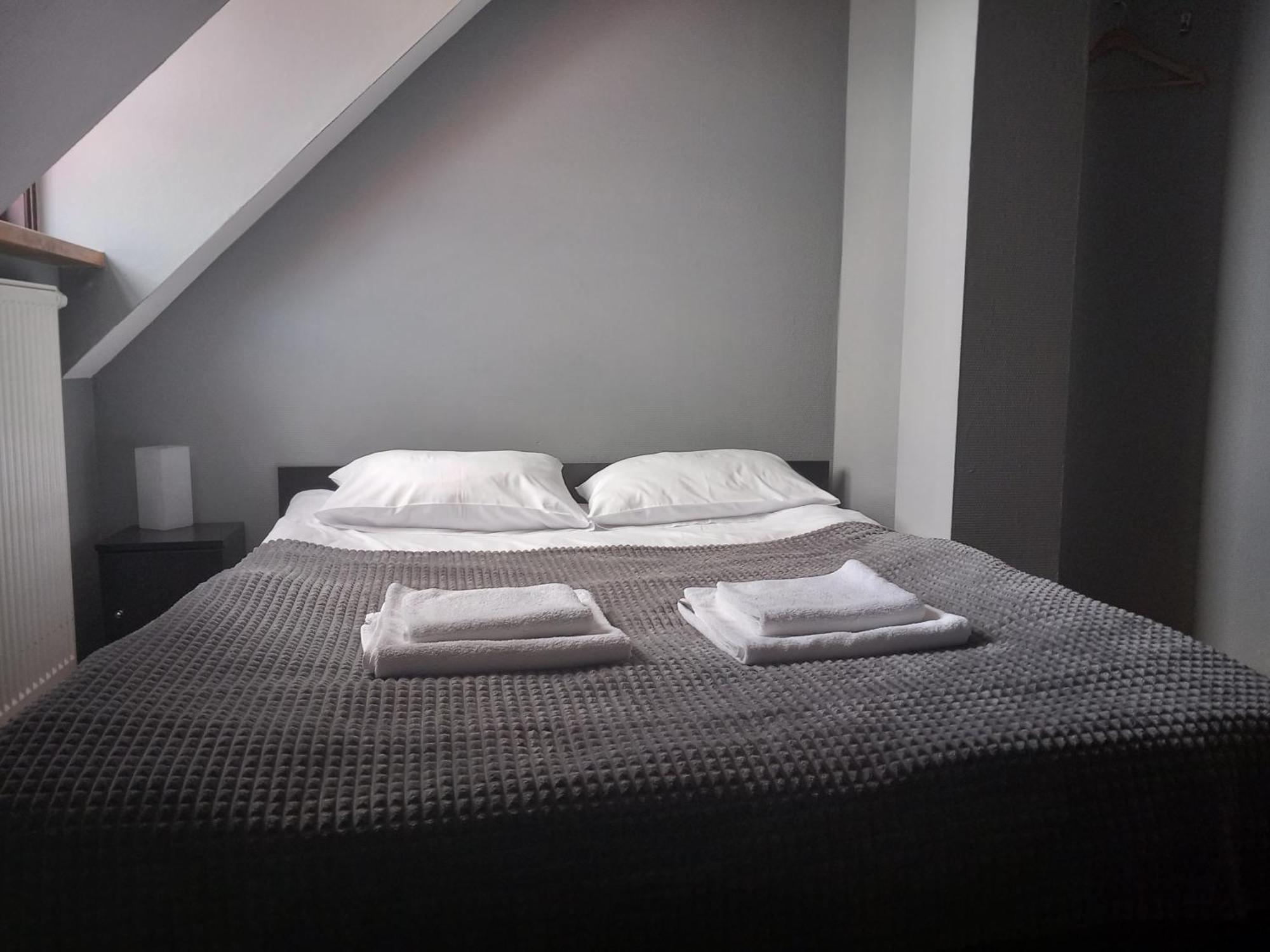 Dobry Klimat Hotel Uniejow Kültér fotó